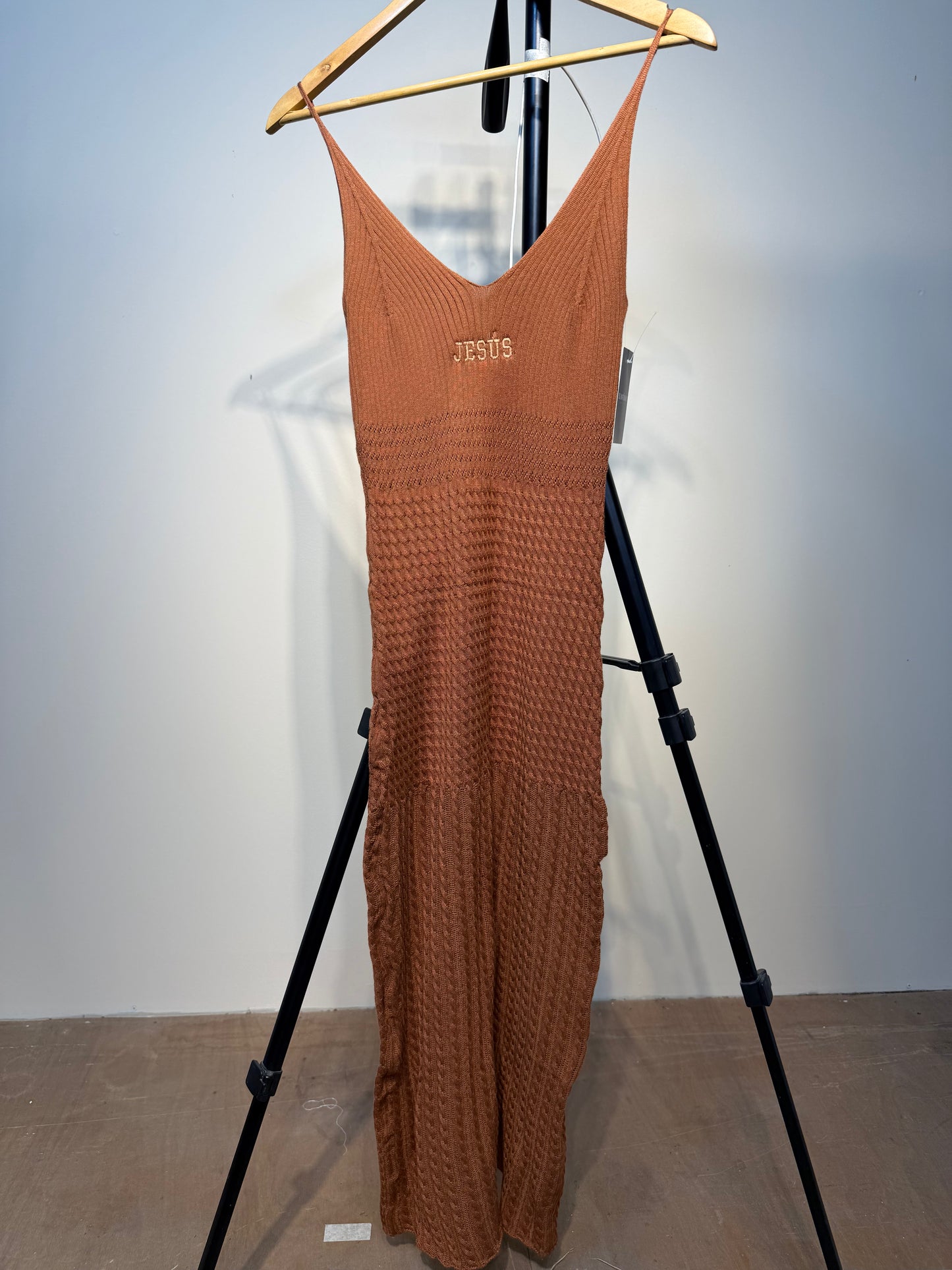 LIVE · Vestido de tirantes tipo veraniego Jesus