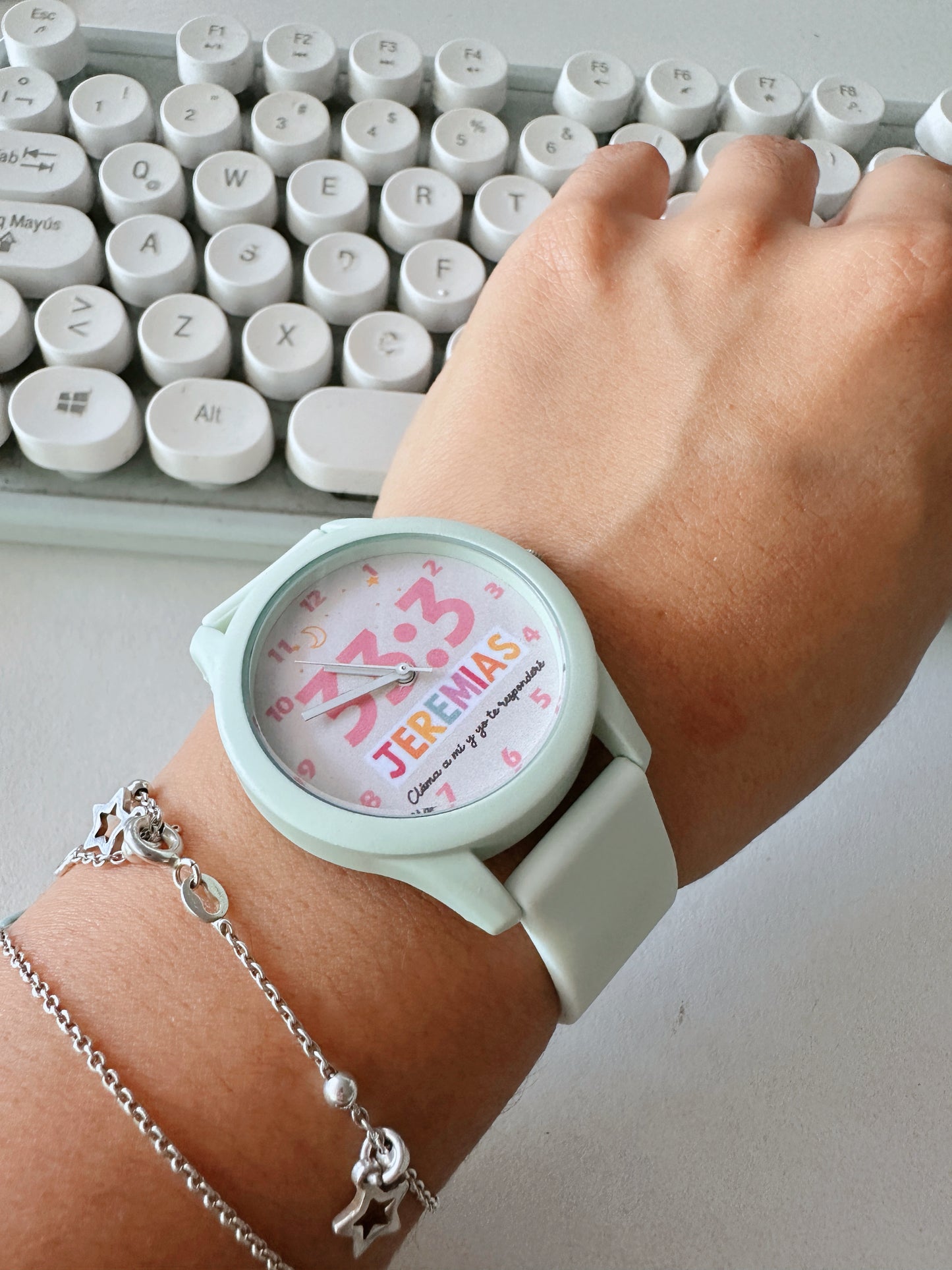Reloj Pastel Jeremias 33:3